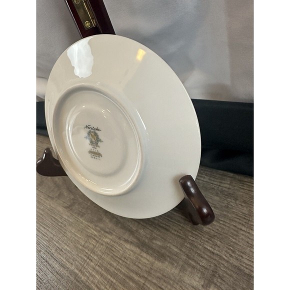 Noritake Porcelain China 6716 INVERNESS Platinum Vintage Japan Blue White Saucer - Picture 11 of 16